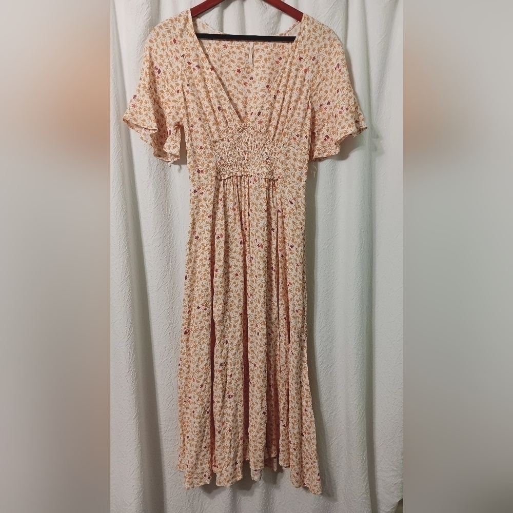Free People In Full Bloom Smocked Waist Midi Dress Size XS - Picture 2 of 9